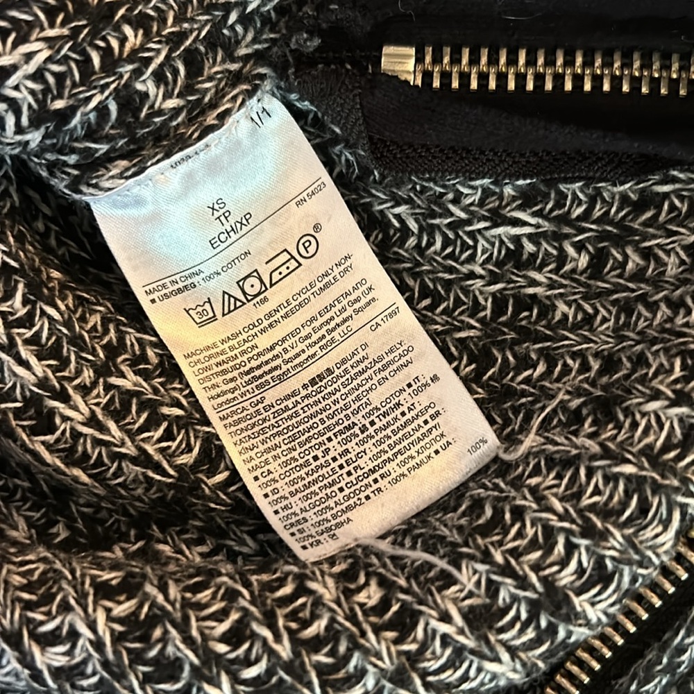 GAP cableknit - Picture 4 of 6
